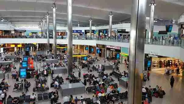 Benefits of Availing Heathrow Airport to Thame Taxis 2 Heathrow Airport To Thame Taxis